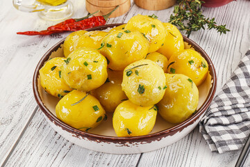 Hot boiled baby potato with oil