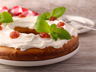 Cherry ring cake