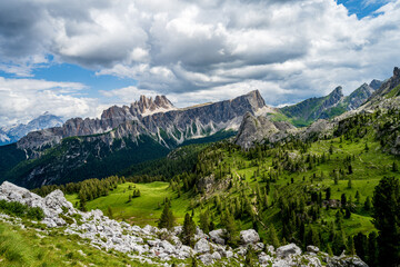 Naklejka premium Another amazing view to Croda da Lago