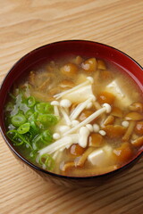なめこの味噌汁