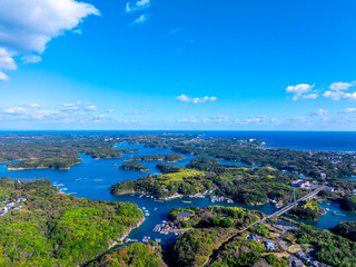 志摩丸山橋と英虞湾（三重県志摩市）