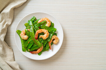 Stir-Fried Green Peas with Shrimp