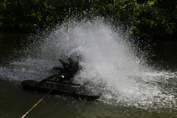 Turbine water treatment, Fill oxygen into water in lake