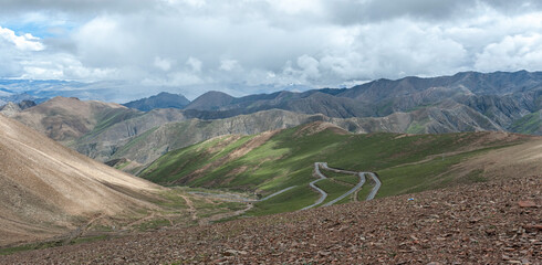 Kya Wu Lha Pass, one of the best viewing platforms to see the Himalayas in Tibet.