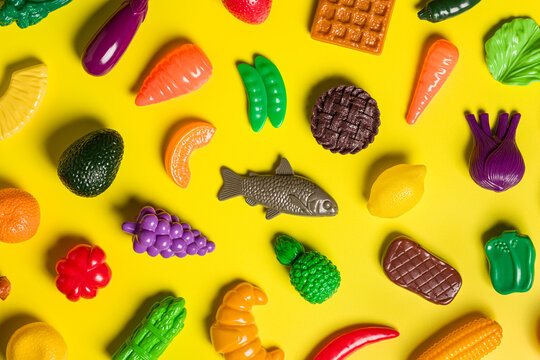 Critique of Plastic Food and Junk Culture in Modern Diet
