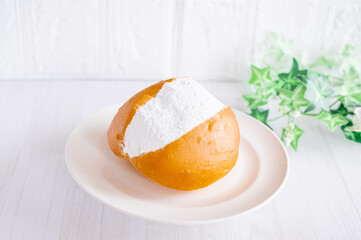 Fototapeta premium クリームたっぷりマリトッツオ