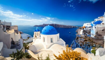 Obraz premium Greek church with three blue domes in the village of Oia, Santorini 