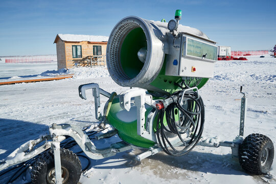 Snow cannons for artificial snowmaking at ski resorts