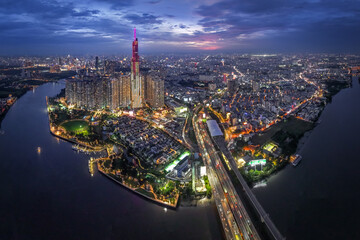 Fototapeta premium Sun set in Ho Chi Minh city, Vietnam. photo taken in January, 2025