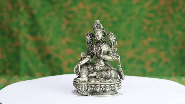 Thai Godess. She is deemed to bring good fortune, prosperity and attract customers to a business 925 Silver Indian Deity Idol High Detail Finish for Pooja. Hindu Religions.