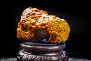Jade and agate crafts beautifully carved using traditional techniques