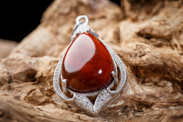 Jade and agate crafts beautifully carved using traditional techniques