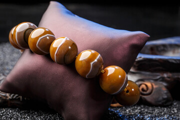 Jade and agate crafts beautifully carved using traditional techniques