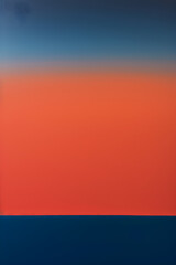 Obraz premium Vibrant Gradient Panel with Smooth Transition from Warm Oranges to Cool Blues Perfect for Digital Design