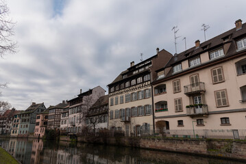houses on the river
