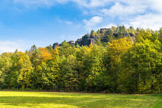 Der Pfaffenstein in der S&auml;chsischen Schweiz zur Herbstzeit 2