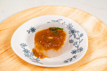 味噌だれをのせた風呂吹き大根