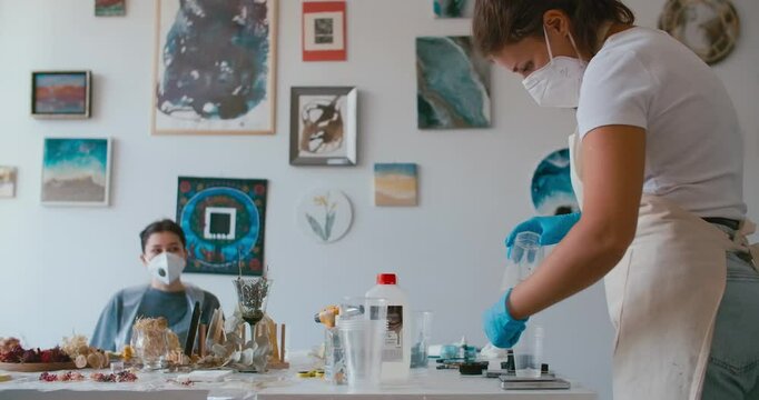 Handmade epoxy arts workshop, DIY masterclass for women, art crafts