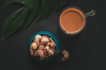 Chai & cashews