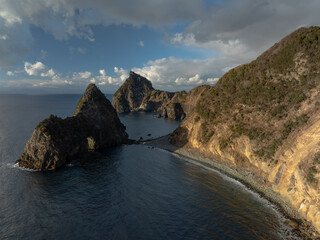 夕陽があたる洗顔門ビーチ