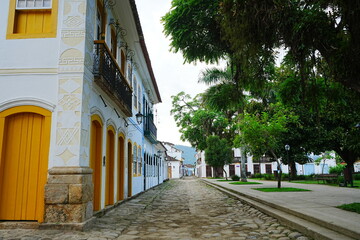 Portuguese Colonial Architecture In Paraty, Rio de Janeiro, Brazil - ブラジル リオデジャネイロ パラチーの街並み

