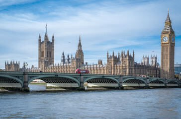 Londres Big ben et bus rouge
