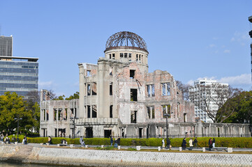 広島の原爆ドーム