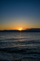 静岡県の海岸からの初日の出
