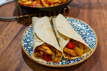 fajitas de pollo caseras
