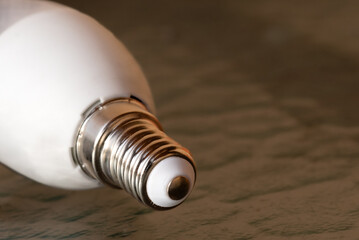Żarówka elektryczna E14 230v © Mateusz
