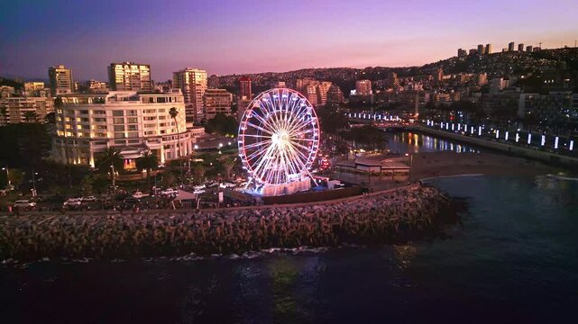 Atardecer, vi&ntilde;a del mar, Chile, rueda