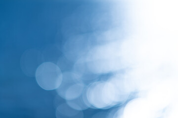 青い背景の玉ボケ