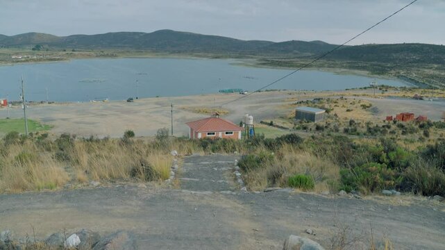 San Jos&eacute; de Uzu&ntilde;a Lagoon in the district of Polobaya, Arequipa. A lagoon where trout are raised and a recreational spot for families.