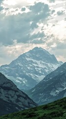 Obraz premium Majestic Mountain Peak at Sunset Breathtaking Landscape Photography