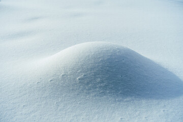 Drifts on the snow that look like ice cream
