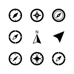 Compass icon set. arrow compass icon vector