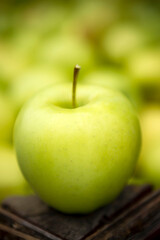 Fresh Ripe Organic Golden Delicious Green Apple