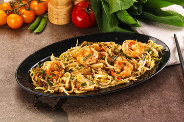 Pad Thai - noodles with prawn