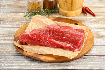 Raw beef flesh for cooking