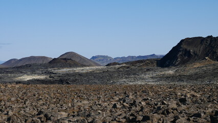 Fagradalsfjall, volcan, Islande, éruption, lave, Reykjanes, paysage volcanique, activité volcanique, cratère, coulée de lave, magma, géologie, nature, photographie, aventure, exploration, tourisme, ph