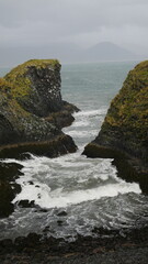 Sn&aelig;fellsnes, Islande, p&eacute;ninsule, Sn&aelig;fellsj&ouml;kull, volcan, glacier, Kirkjufell, montagne, Arnarstapi, village de p&ecirc;cheurs, B&uacute;&eth;akirkja, &eacute;glise noire, L&oacute;ndrangar, falaises de basalte, Dj&uacute;pal&oacute;nssandur, pla