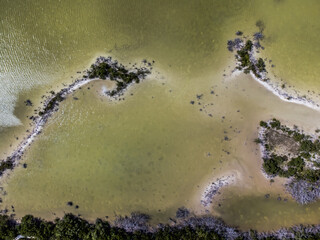 Vue aérienne professionnel au drone des Keys avec plages paradisiaque, Floride, USA
