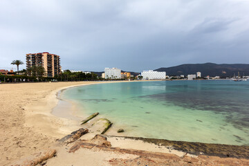Obraz premium Spiaggia di Palmanova a Palma di Maiorca, Spagna