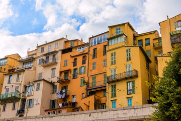 Vue sur la ville de Menton, capitale du citron en France
