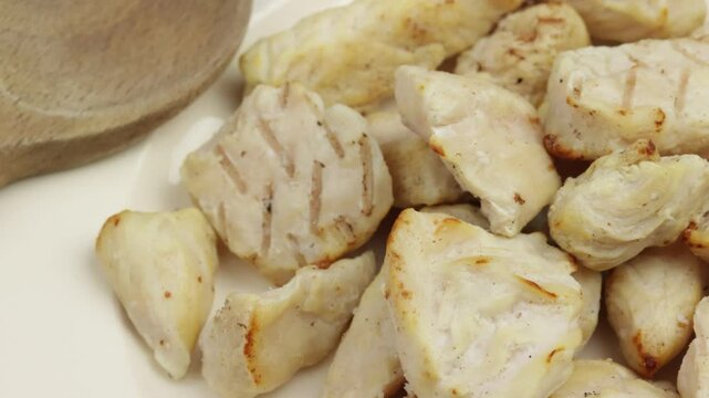 tas de blanc de poulet cuit, en gros plan