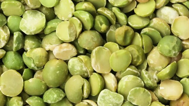 pois cass&eacute;s crus, en gros plan	