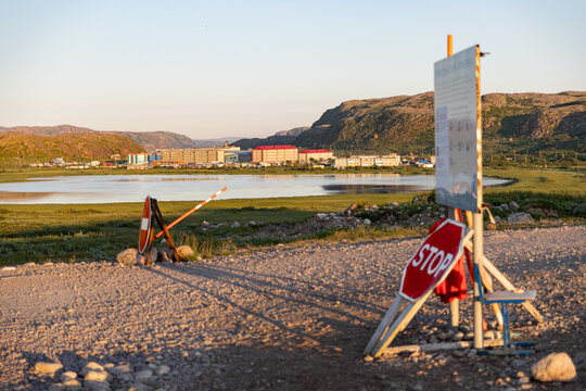 Authentic Cityscape With Lake Between Nature Hills View 