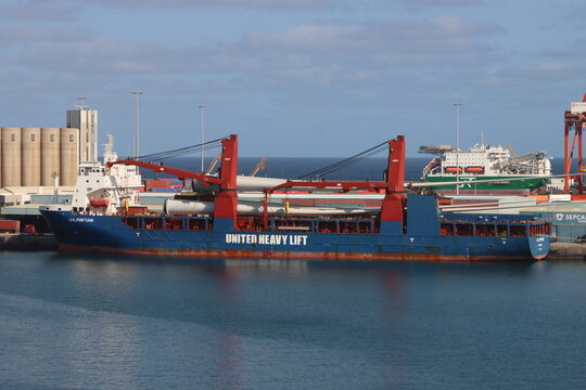 UHL FORTUNE, a heavy load carrier carrying wind turbine blades, sailing under the flag of Madeira, preparing to depart Las Palmas, Gran Canaria, Canary Islands
