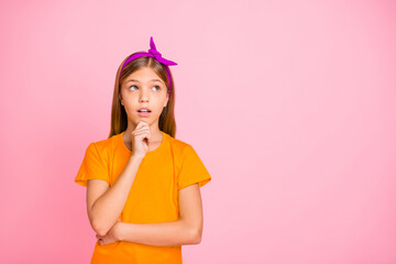 Close-up portrait of her she nice-looking attractive pretty shine winsome pre-teen girl scientist wearing yellow tshirt finding good right solution isolated over pink pastel background