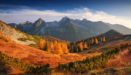 autumn mood over the peaks of the tatra mountains 02 © Tressa